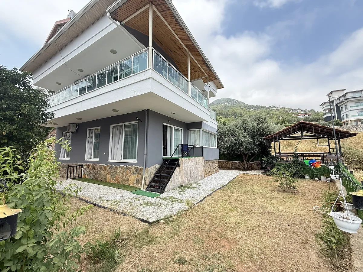 6-bedroom villa in Bektas | WH-956A8068 — property photo 1