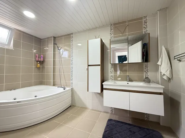 6-bedroom villa in Bektas | WH-956A8068 — property photo 10