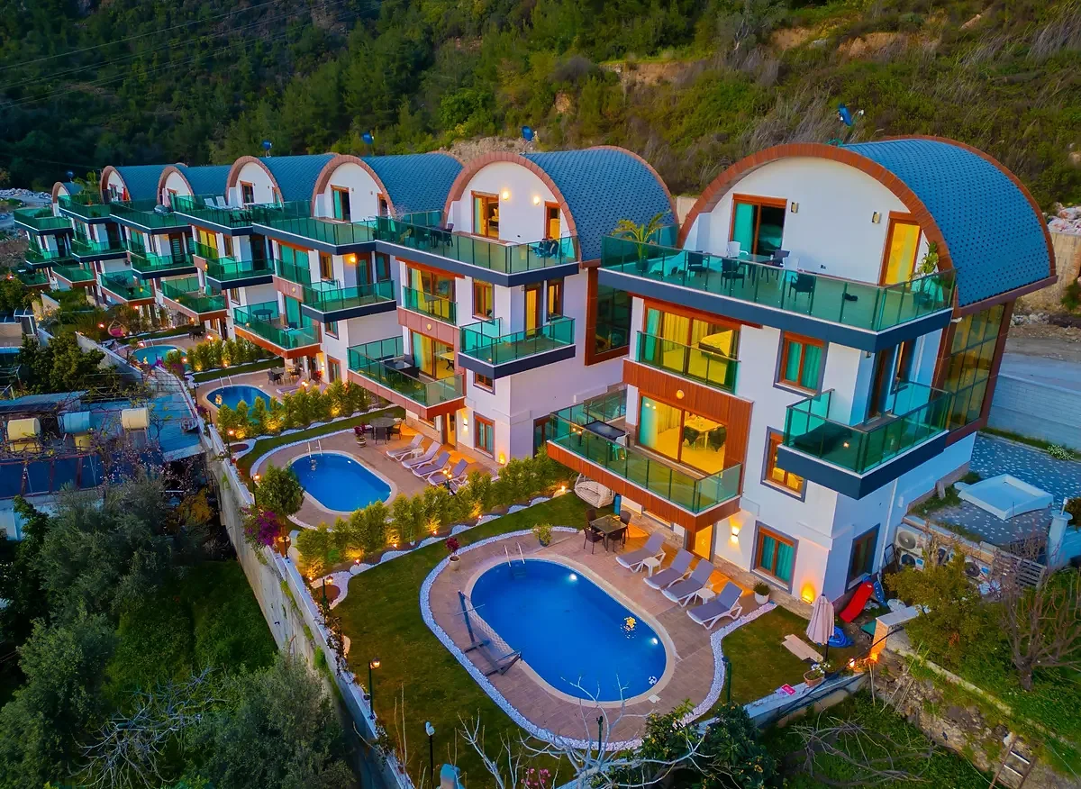 5-bedroom villa in Bektas | WH-C2F51F17 — property photo 1