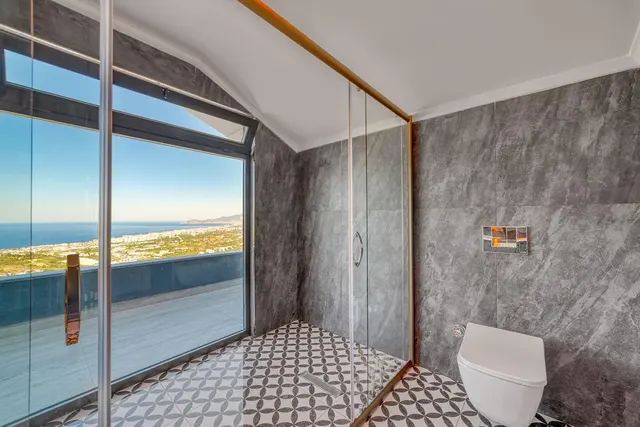 4-bedroom villa in Kargicak | WH-15226E75 — property photo 11
