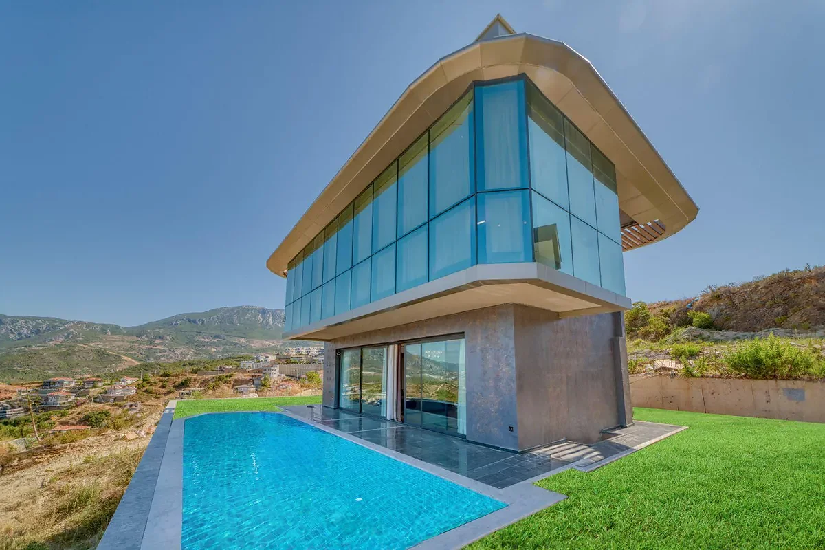 4-bedroom villa in Kargicak | WH-15226E75 — property photo 1