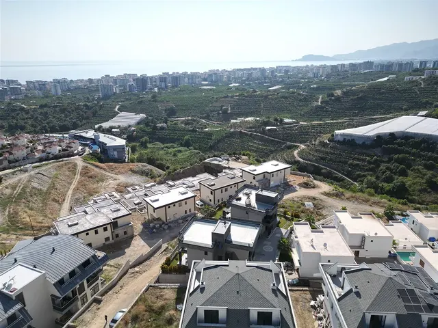 4-bedroom villa in Kargicak | WH-9976F30A — property photo 2