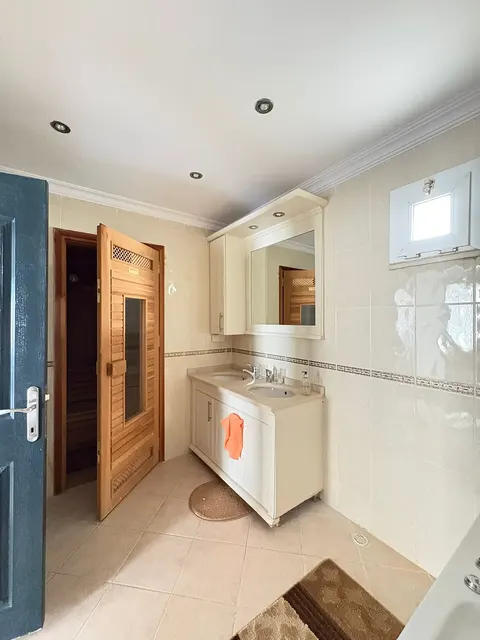 4-bedroom villa in Kargicak | WH-DAEE6723 — property photo 11