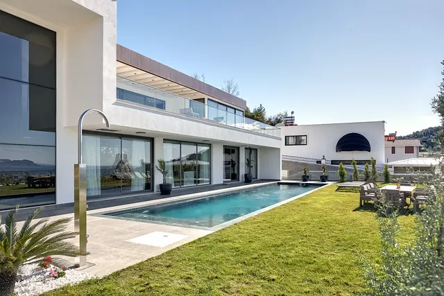 4-bedroom villa in Kargicak | WH-E5365016 — property photo 4
