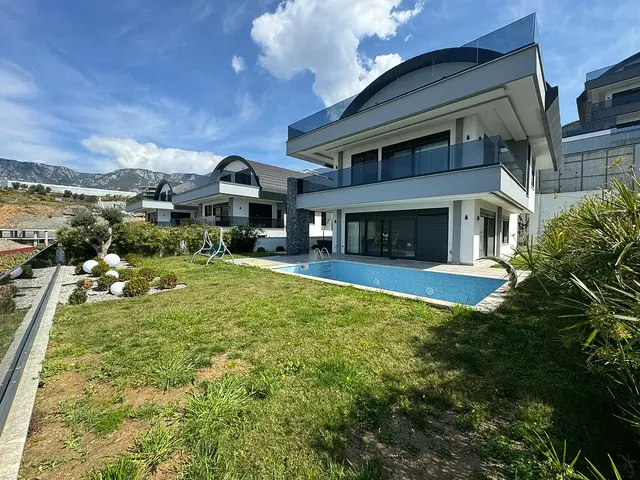 6-bedroom villa in Kargicak | WH-E53F4C13 — property photo 32