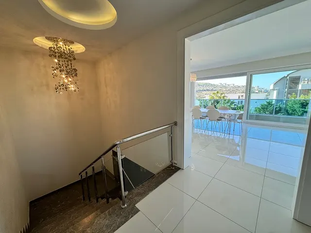 4-bedroom villa in Kargicak | WH-EA55A330 — property photo 10