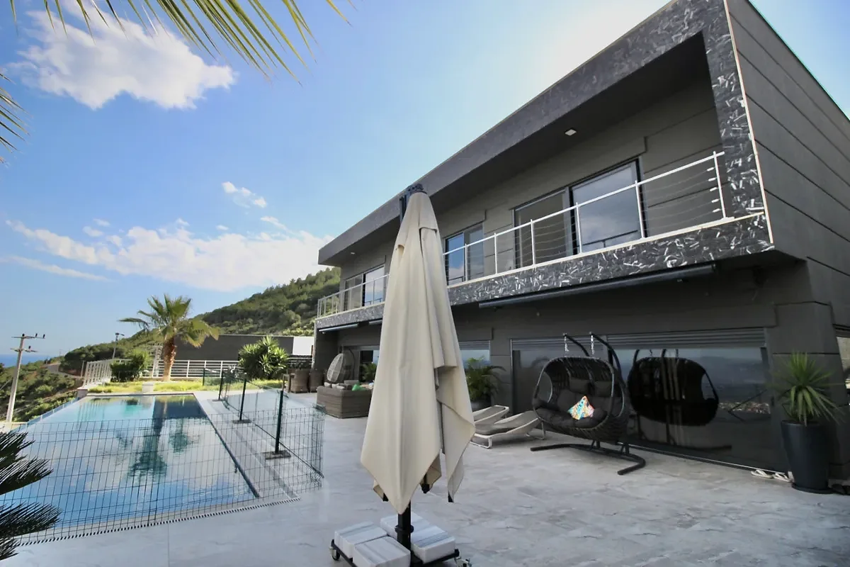 6-bedroom villa in Tepe | WH-8C8E35FB — property photo 1