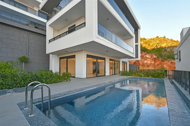 5-bedroom villa in Tepe | WH-AB84E3CB — property photo 4