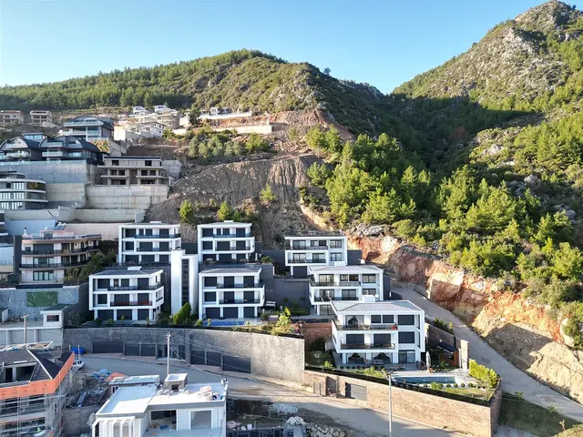 5-bedroom villa in Tepe | WH-AB84E3CB — property photo 2