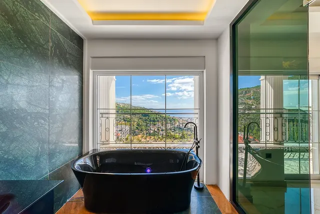 5-bedroom villa in Tepe | WH-CEDD5FF5 — property photo 32